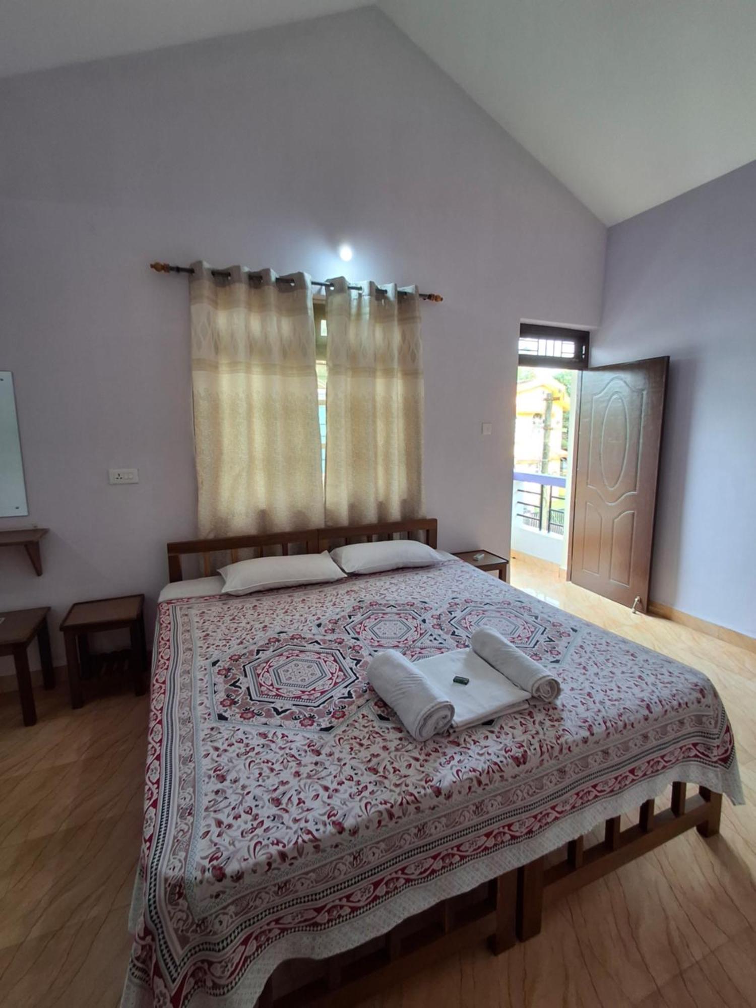 Lobo'S Guesthouse Cavelossim Kültér fotó