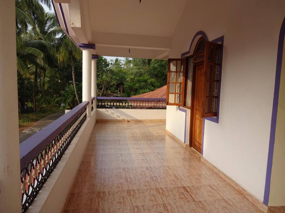 Lobo'S Guesthouse Cavelossim Kültér fotó